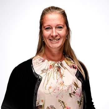 Sarah Zimmermann, Lohnsachbearbeiterin, Amberg